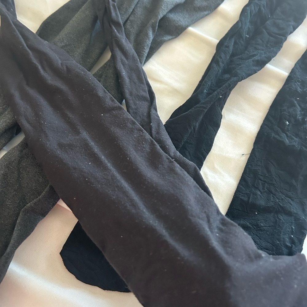 Simply Vera Vera Wang Women's Hosiery Set - Black, Brown and Gray Lot of 8 - Picture 9 of 10